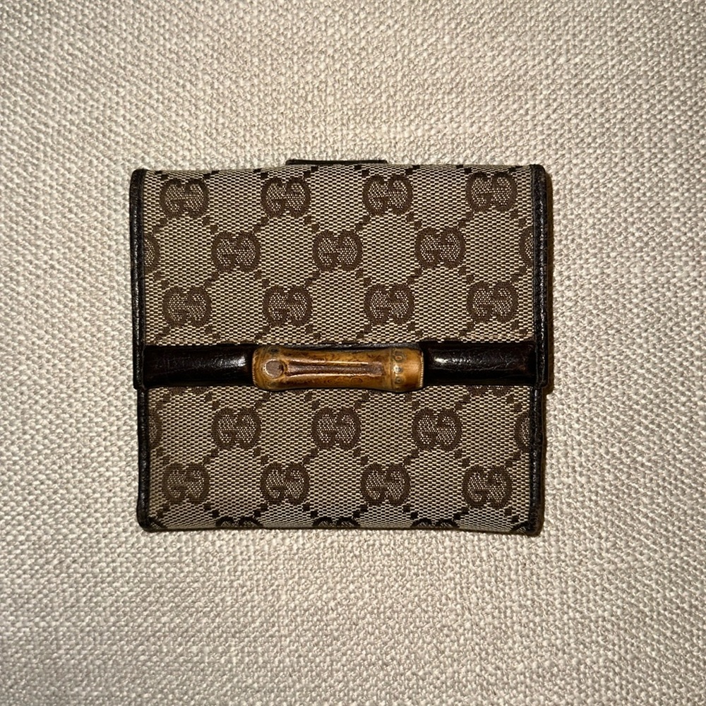 Gucci bamboo wallet
